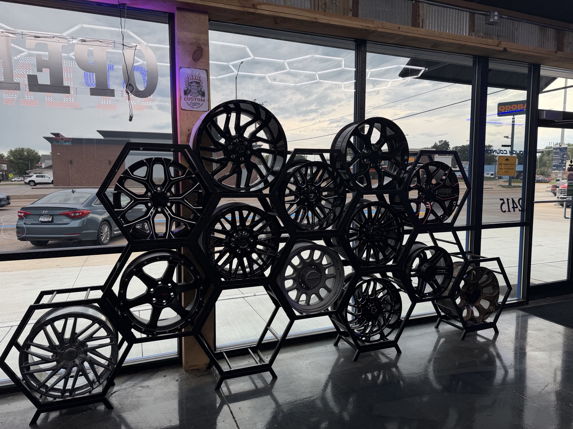 Custom wheel showroom
